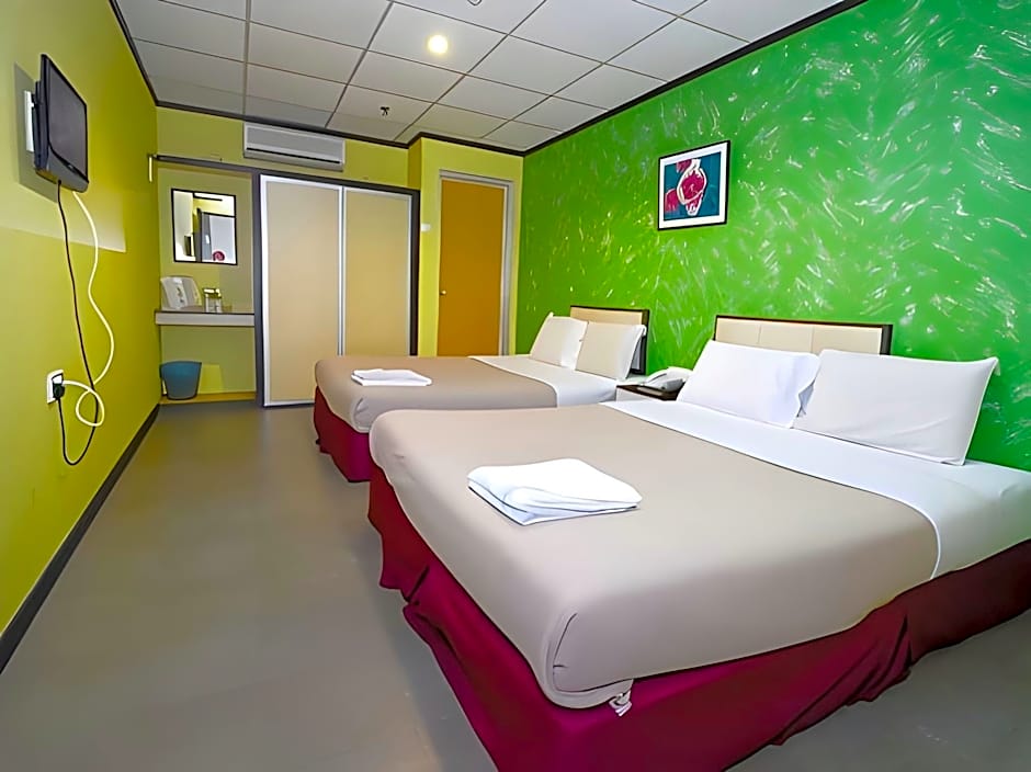 Ts Hotel - Scientex
