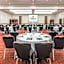 Hilton Reading