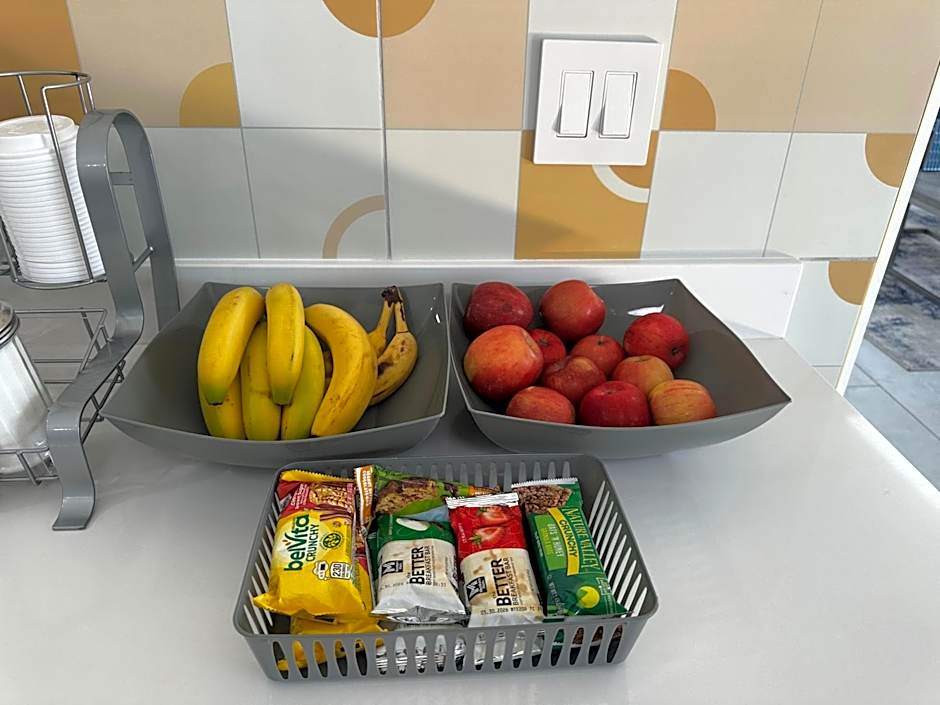 Days Inn & Suites by Wyndham Bossier City - Casino Area