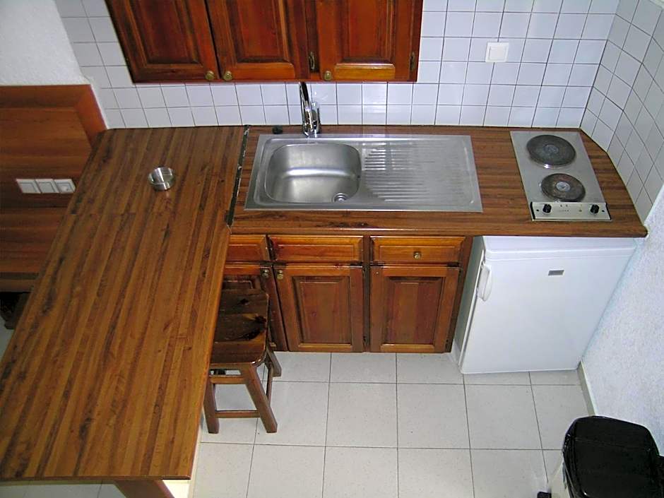 Kamares Apartments ΕΕ