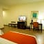 Hotel Plaza Calzada