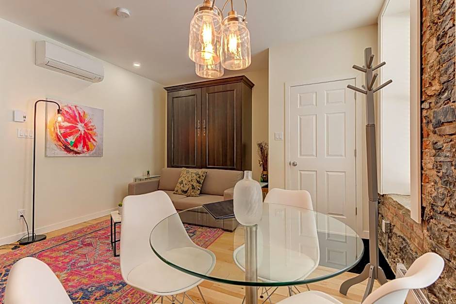 Le 555 Hébergements touristiques