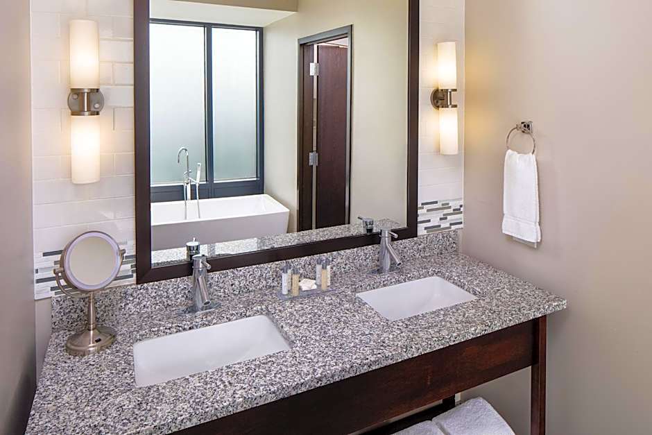 Kent State University Hotel And Conference Center