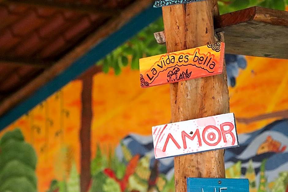 TamaHostel & Glamping
