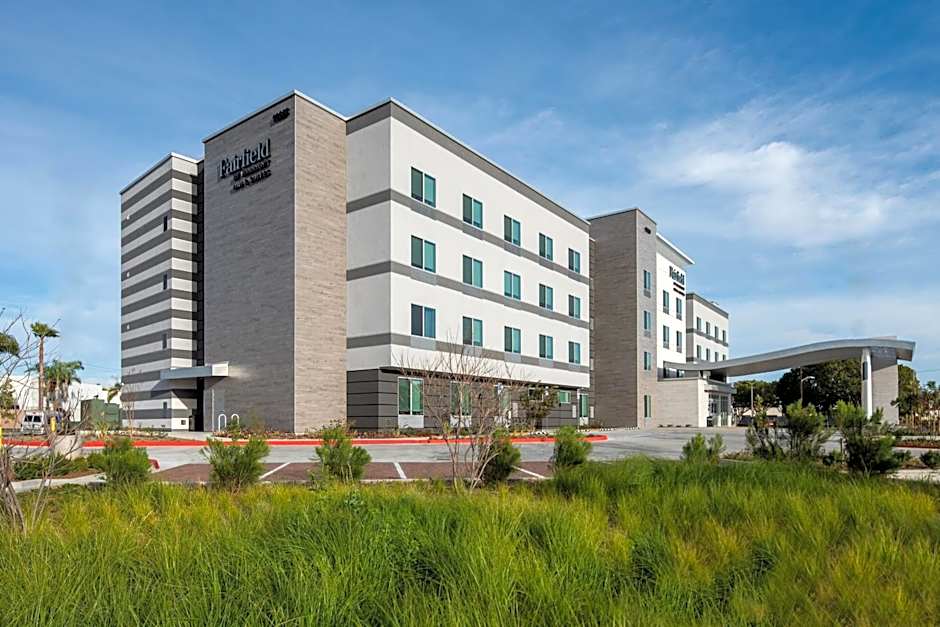Fairfield Inn & Suites by Marriott Anaheim Los Alamitos