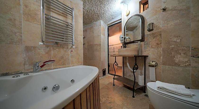 Travel Inn Cave Hotel