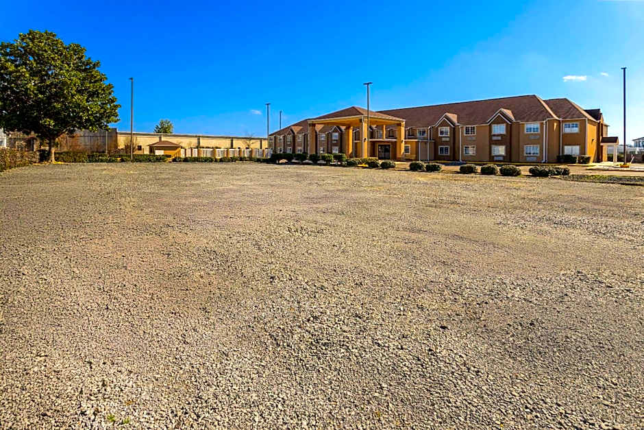 Days Inn by Wyndham Jackson Downtown