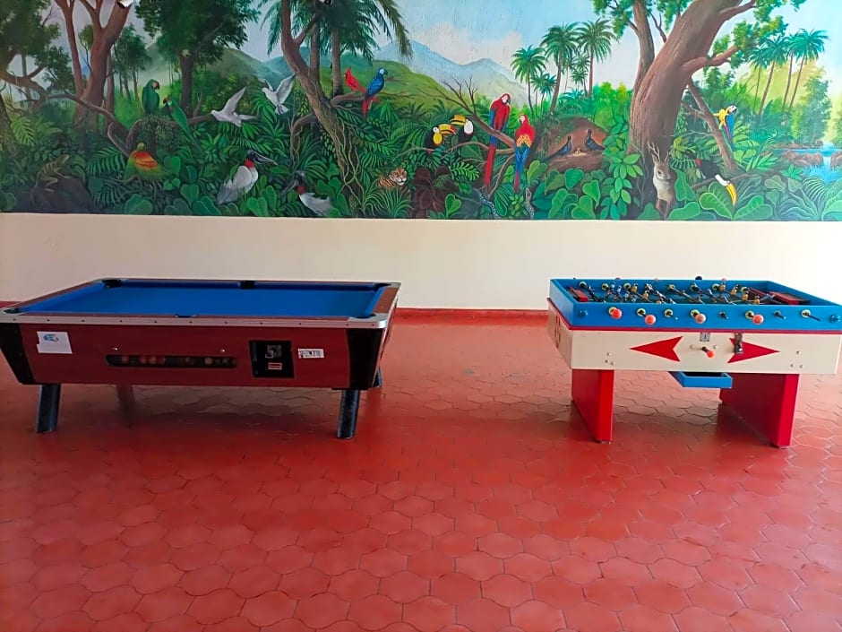 Hotel Las Jacarandas