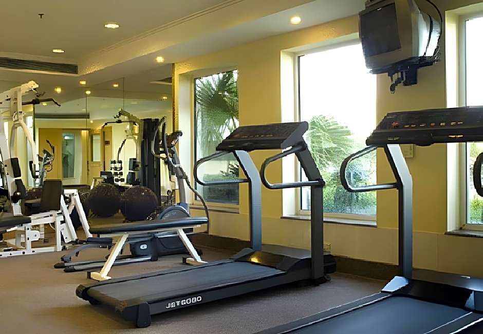 Savoy Suites Noida Delhi N.C.R.