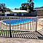 Golden Grain Motor Inn