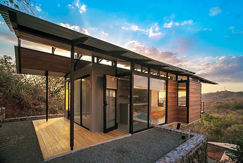 Pacific Kalokairi - Adults Only