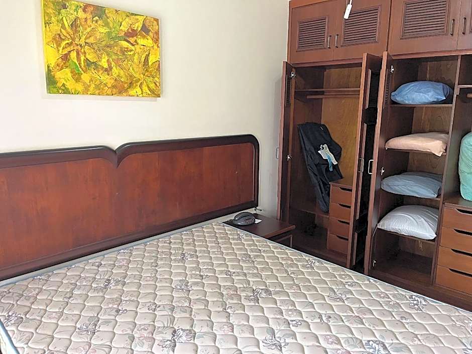 RIVIERA: M6 PRAÇA DAS ARTES 24 Duplex, Perto da Praia, Vista para as Piscinas, 3Dorms+Sala Íntima, 2½Banh, 2Gar, Ar+Ventiladores, Wi-Fi, Tela de Proteção, Varanda com Churrasqueira Ecológica, até 8-9Hóspedes