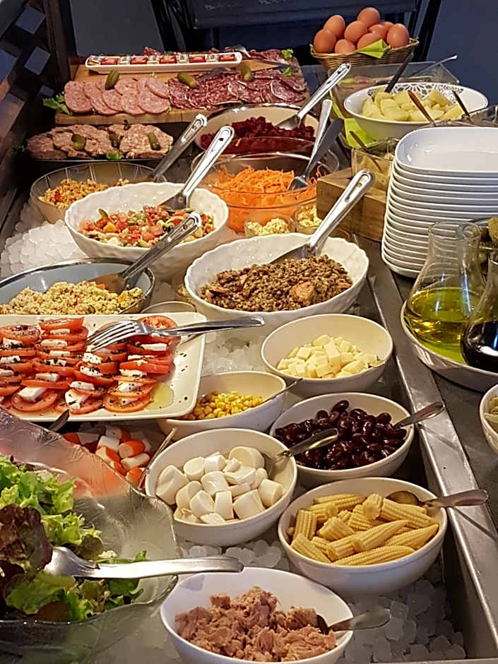 Brit Hotel Baillet-en-France