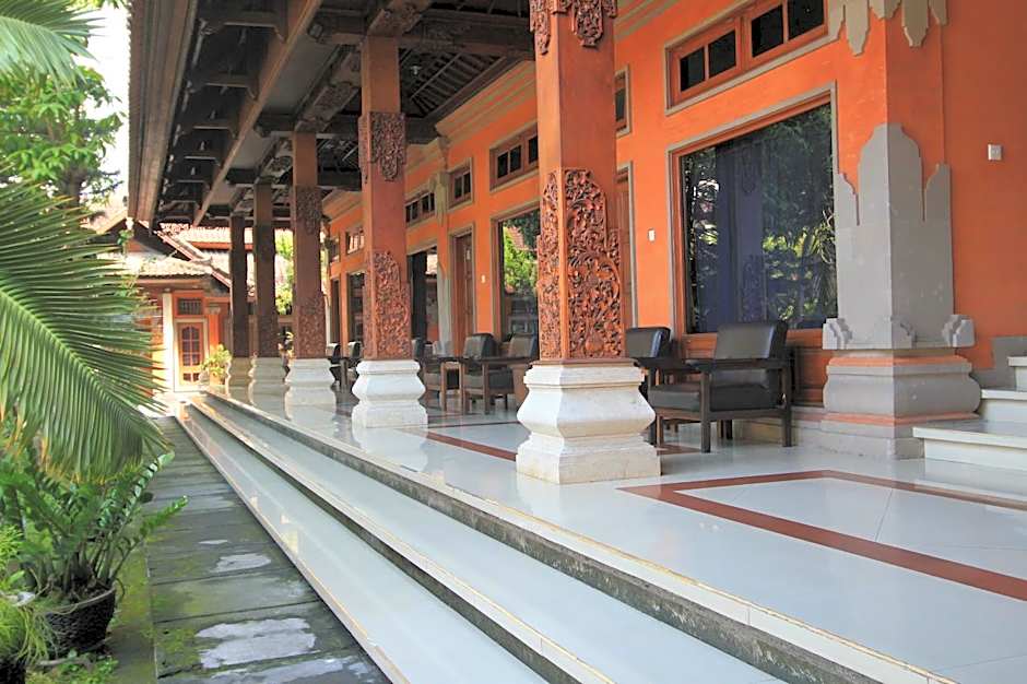 Hotel O Ratu