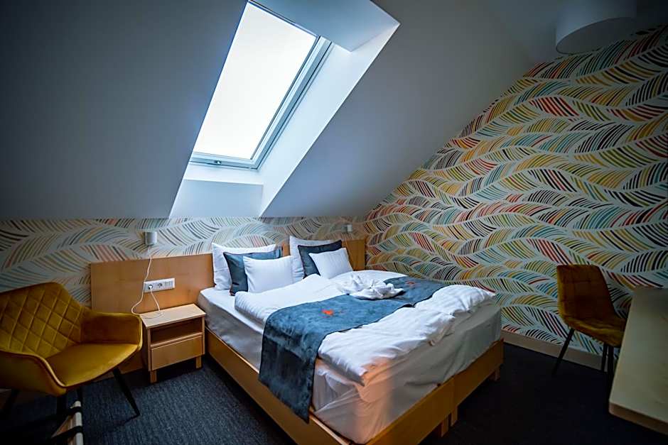 Eleven Business & Sport Hotel