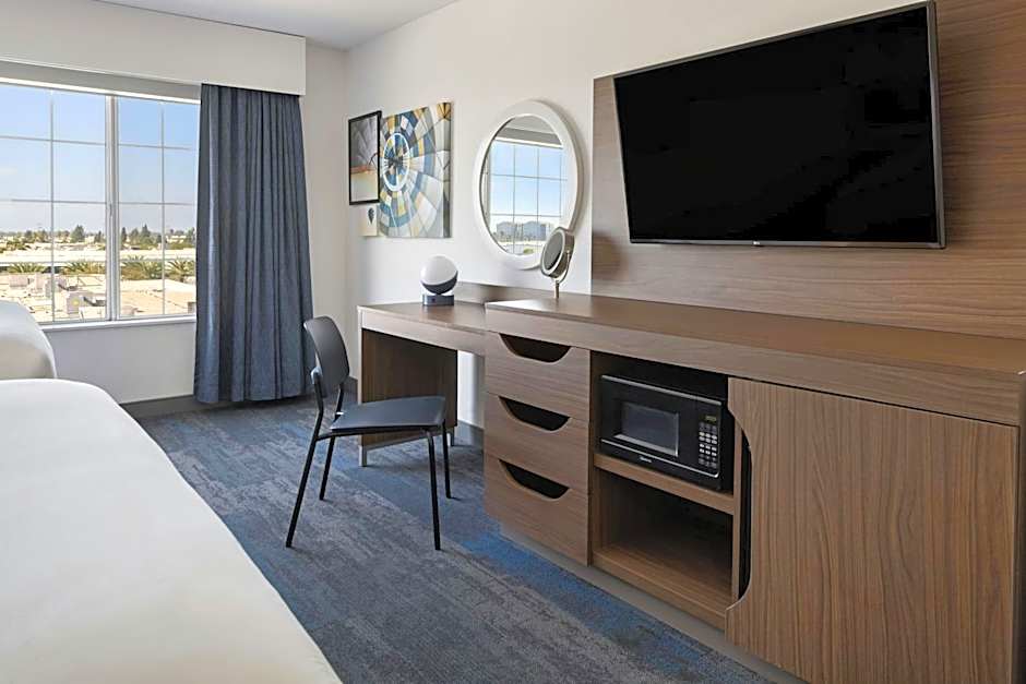 City Express by Marriott Santa Ana/Orange County Airport