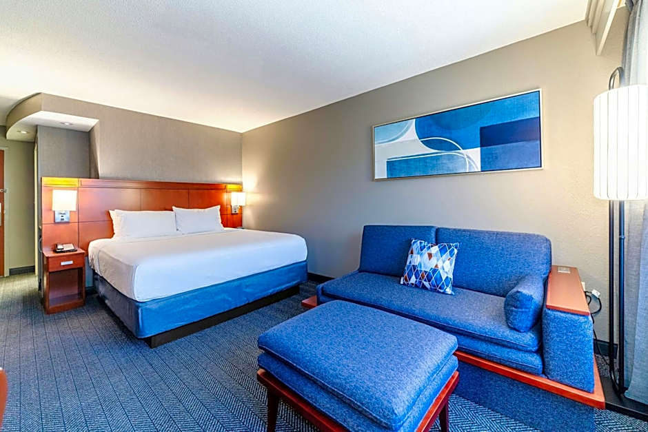 Courtyard by Marriott Biloxi North/D'Iberville