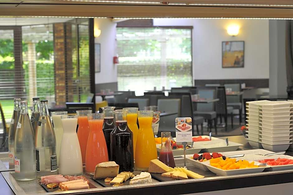 Mercure Maurepas Saint Quentin