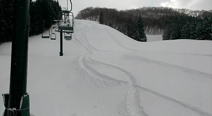 Tanigawa Valley Lodge & Coffee Roastery