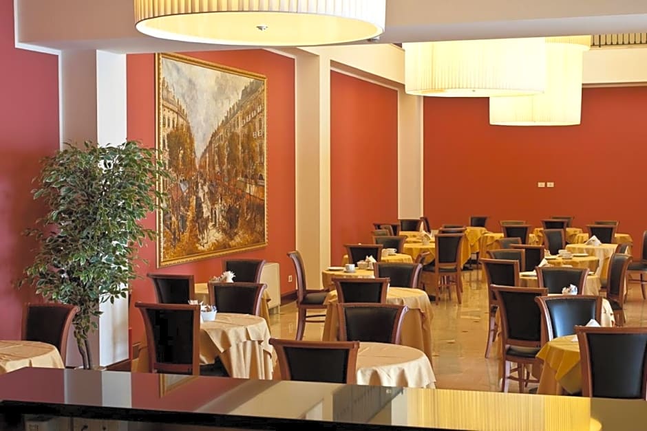 Hotel Maxim