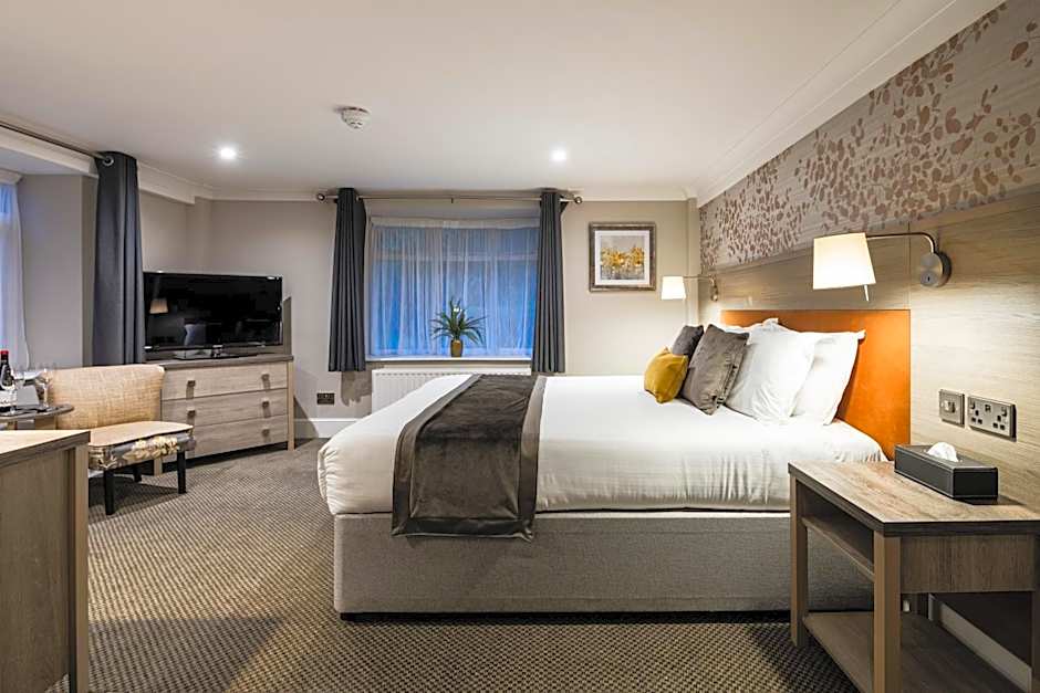 The Holt Hotel