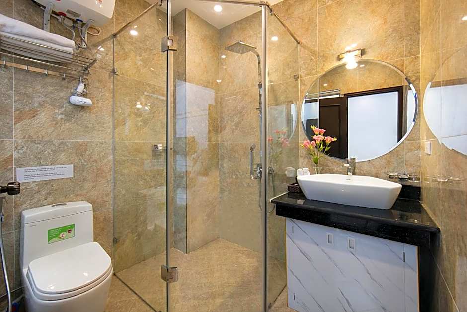 Golden Rooster hotel