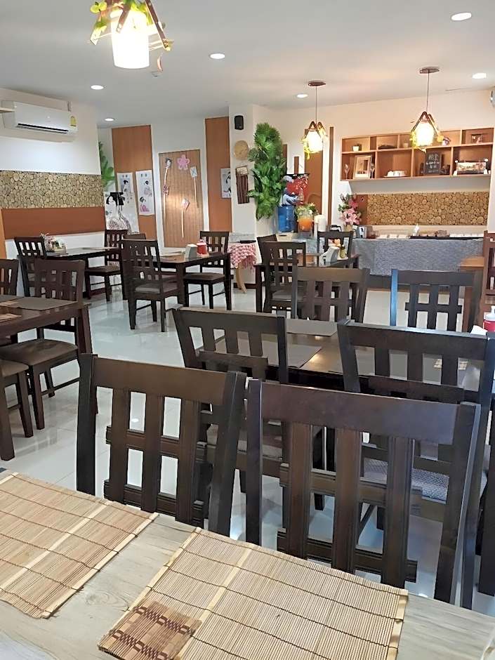 Sakura Boutique Hotel