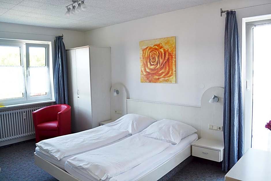 Foto 1 dari 7 — Double Room