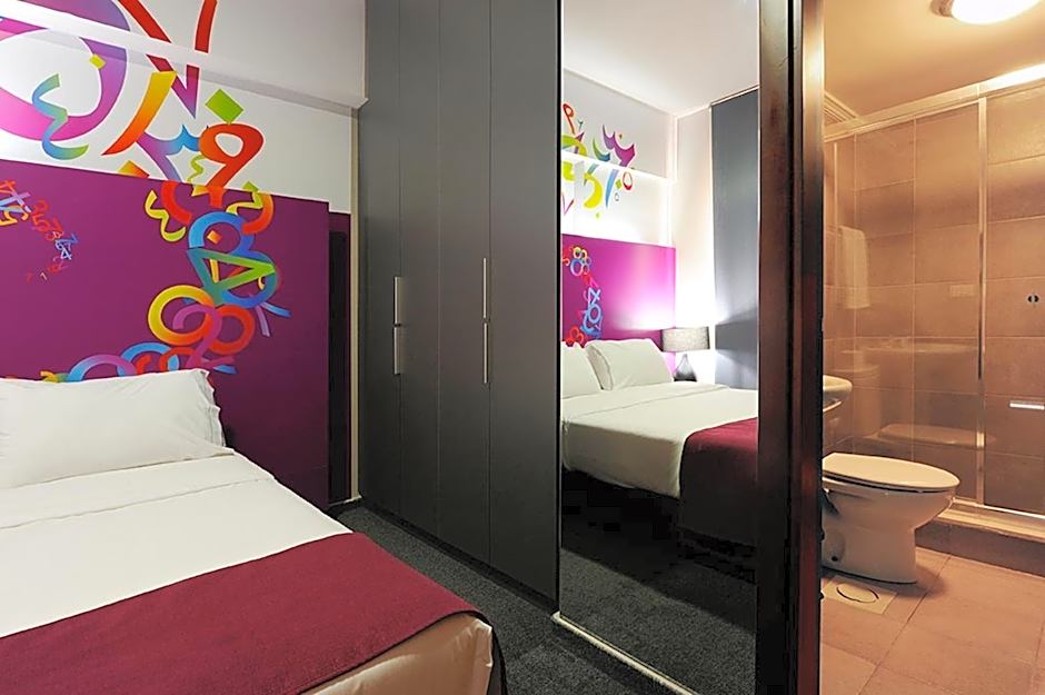 Hotel 35 Rooms