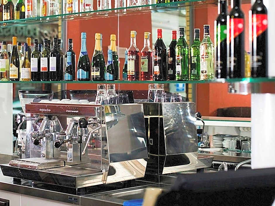 Royal Park Boutique Hotel