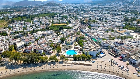 Mandalinci Beach Hotel