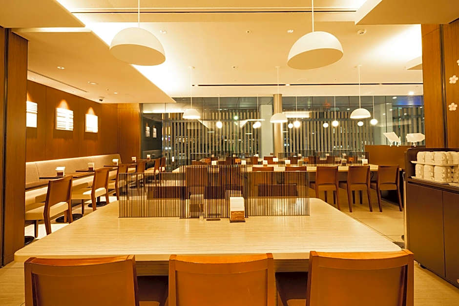 VIA INN HIGASHI GINZA - JR WEST GROUP