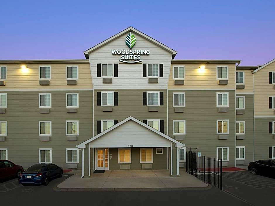 WoodSpring Suites San Antonio South