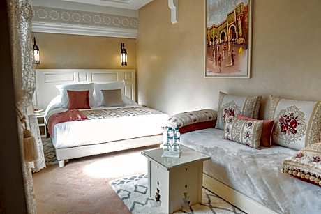Deluxe Suite
