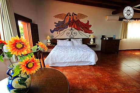 Villa San Jose Hotel & Suites