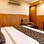 Royal Palm - Hotel Near Udaipur Railway Station