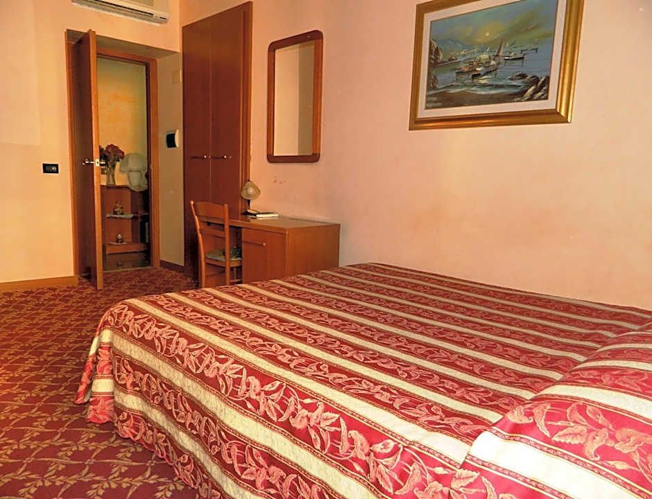Buonarroti Home