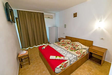 MIOARA Rooms parter