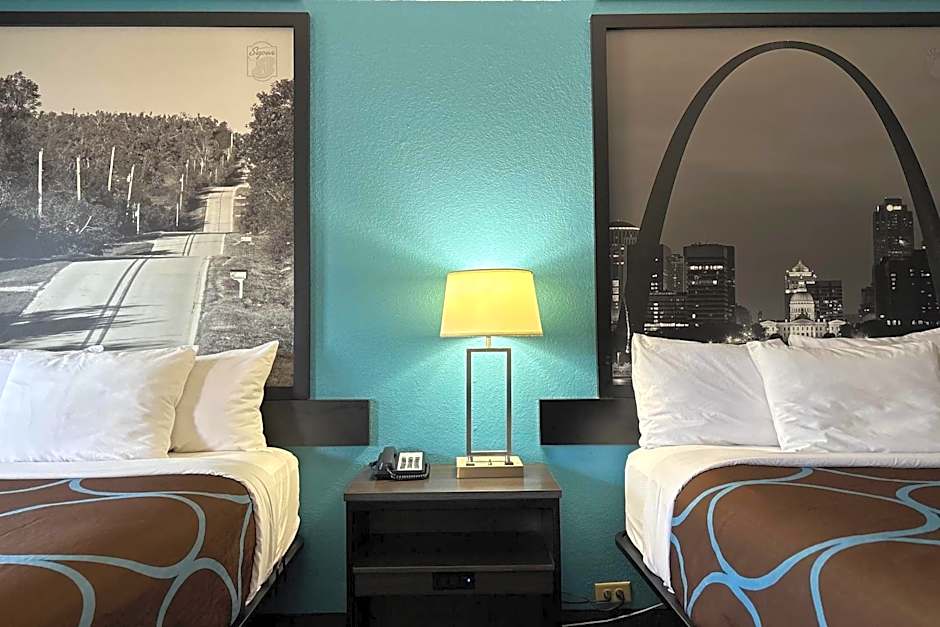 Photo 1 of 10 of 2 Double Beds