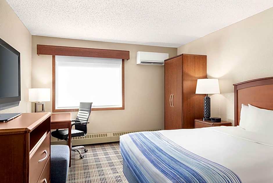 AmericInn by Wyndham Roseau