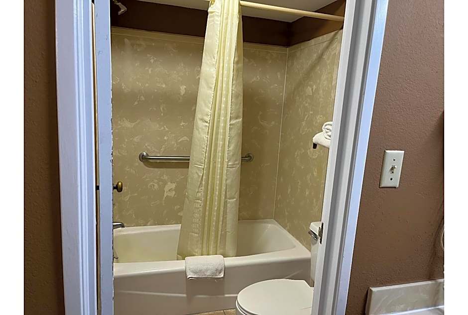 Motel 6 Millington TN