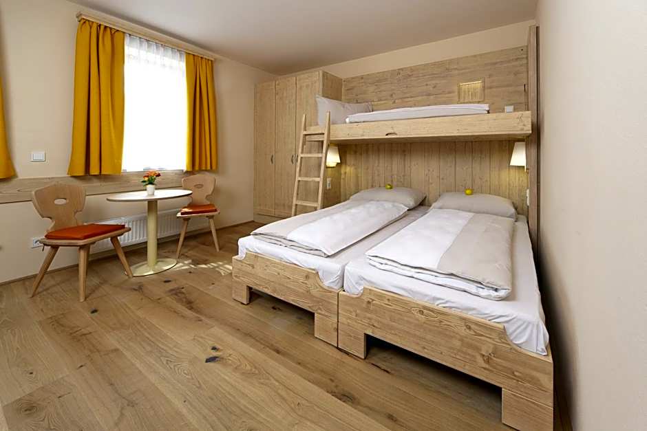 JUFA Hotel Weinviertel - Eselsmuhle