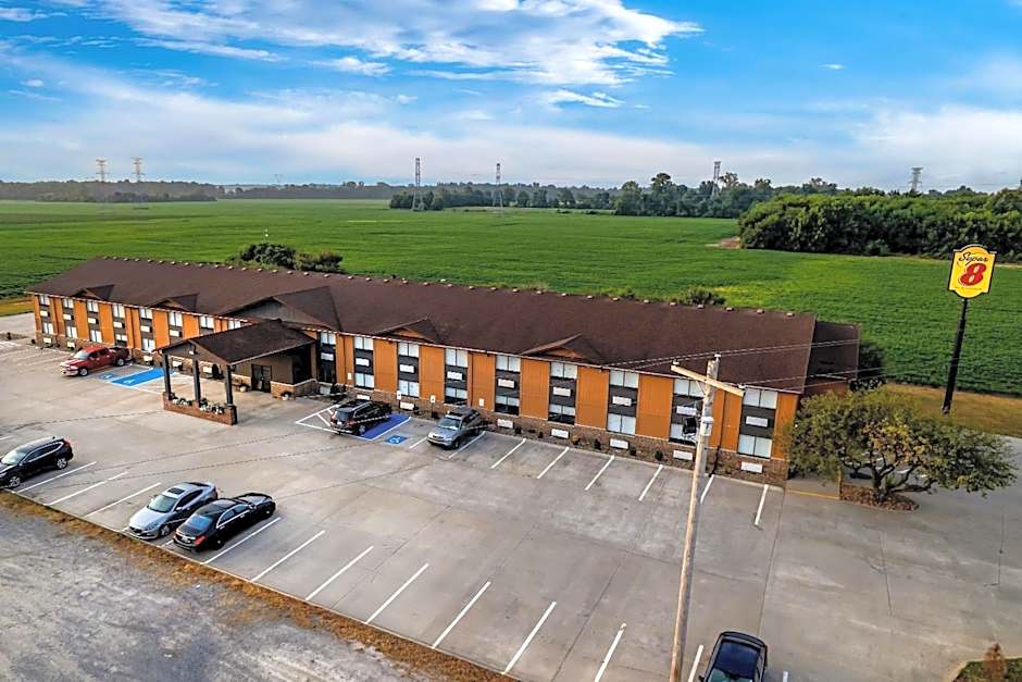 Super 8 by Wyndham Marston