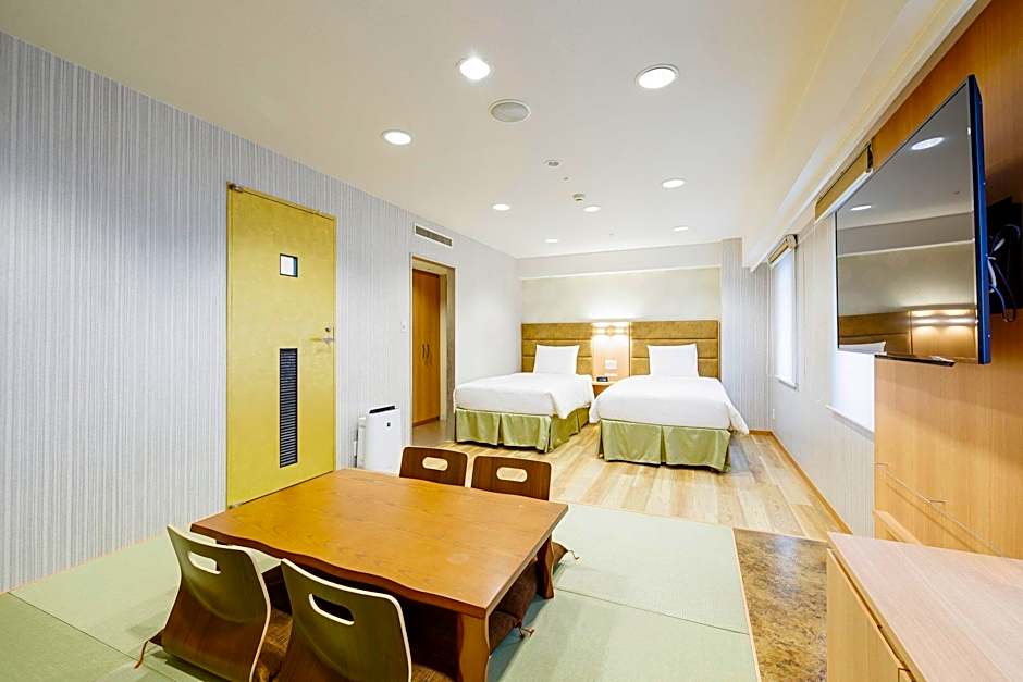 Photo 1 of 5 of Premium 2 Twin Beds, Accessible
