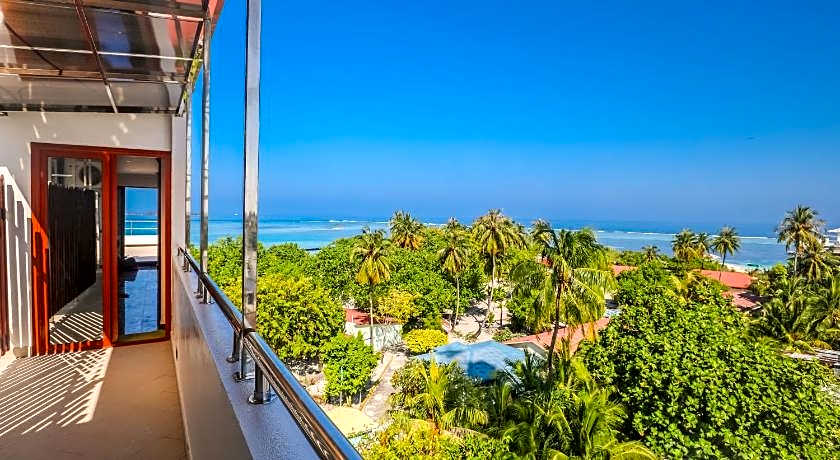 Triton Beach Hotel & Spa at Maafushi