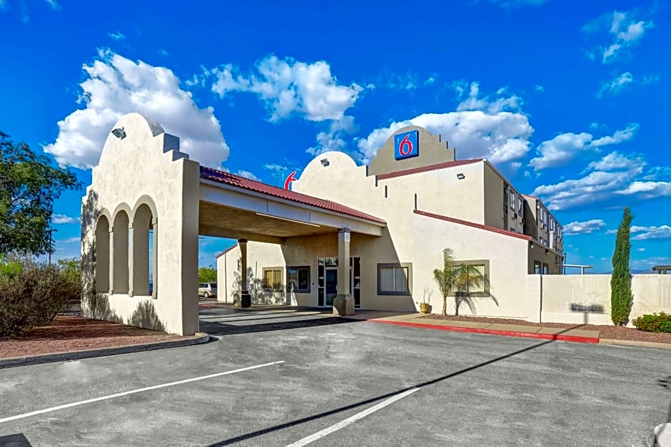 Motel 6 Benson, AZ