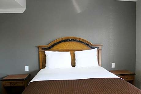 Single Room - Disability Access