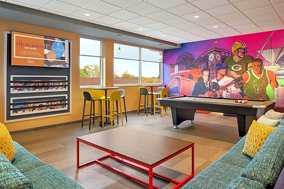 Tru By Hilton Milwaukee Brookfield