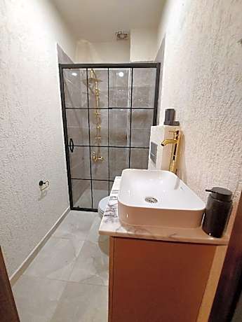 Mates Historical Suites 