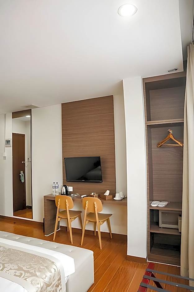 Hana Hotel Batam